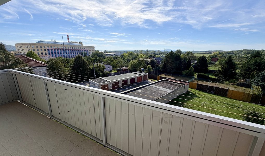 Pronájem bytu 3+1 69 m², Hrušovany u Brna – náhled fotky 16