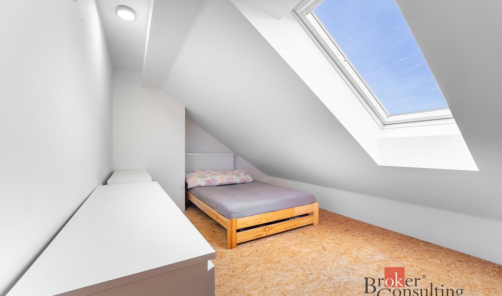 Prodej bytu 2+kk 72 m², Neslovice – náhled fotky 13