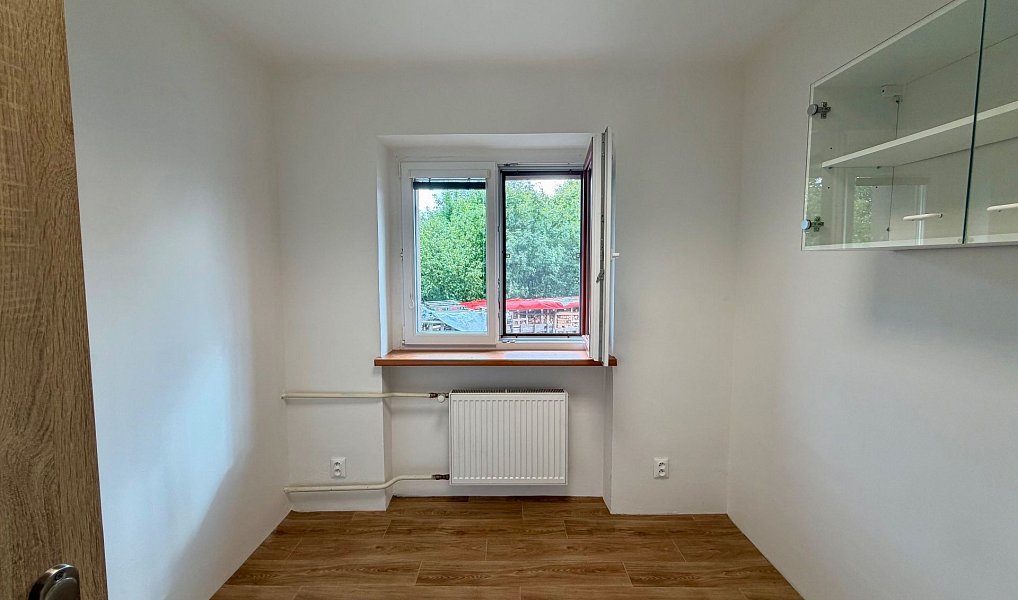 Pronájem bytu 3+1 80 m², Krhová – náhled fotky 8