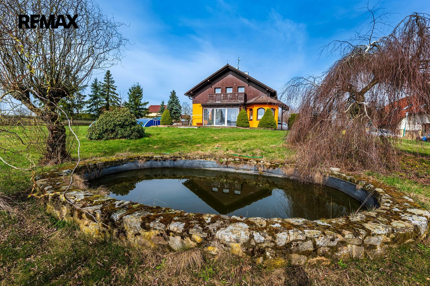 Prodej domu 320 m² s pozemkem 3 335 m² — photo 2