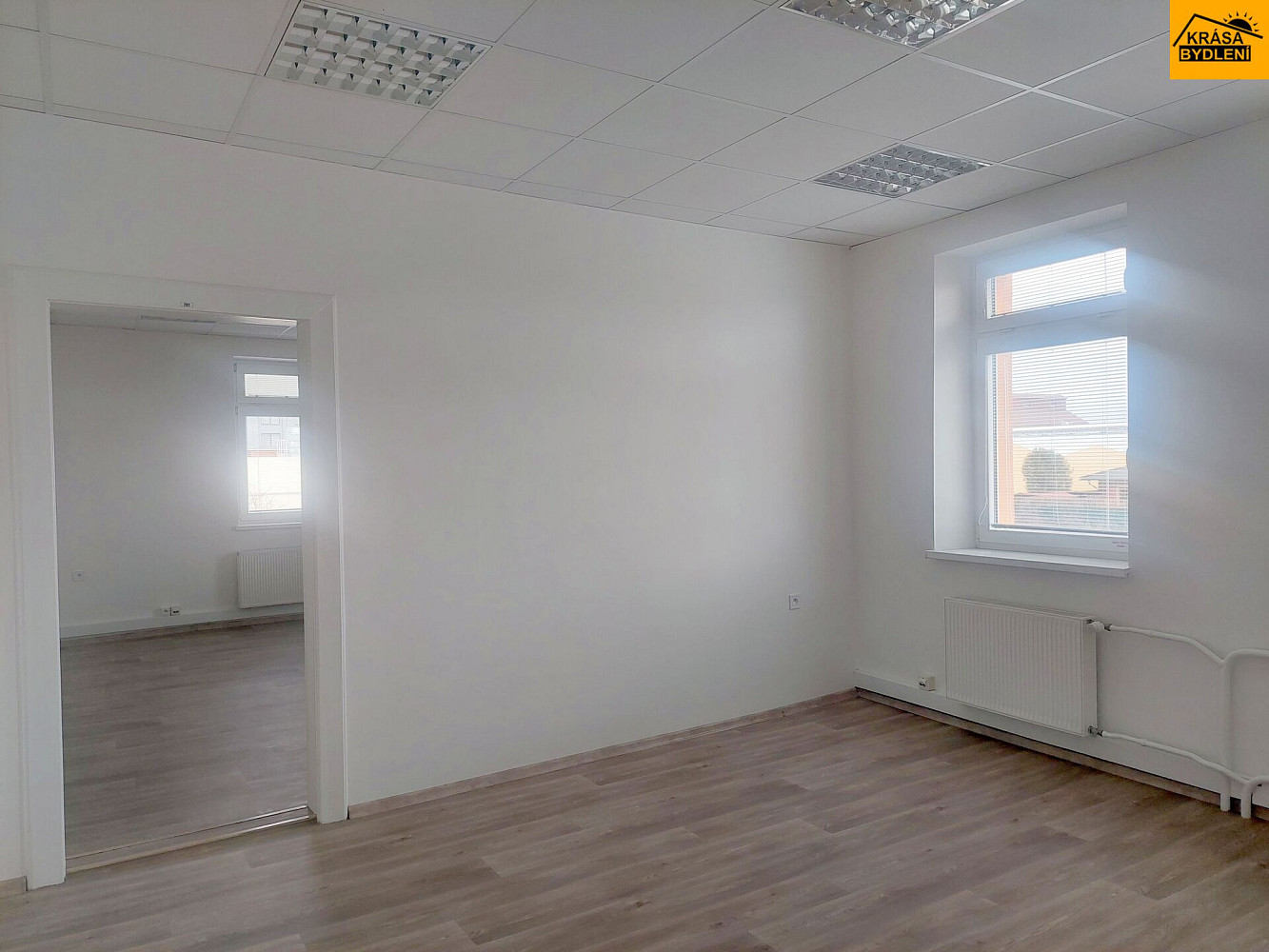 Pronájem obchodních prostor 90 m² — photo 4