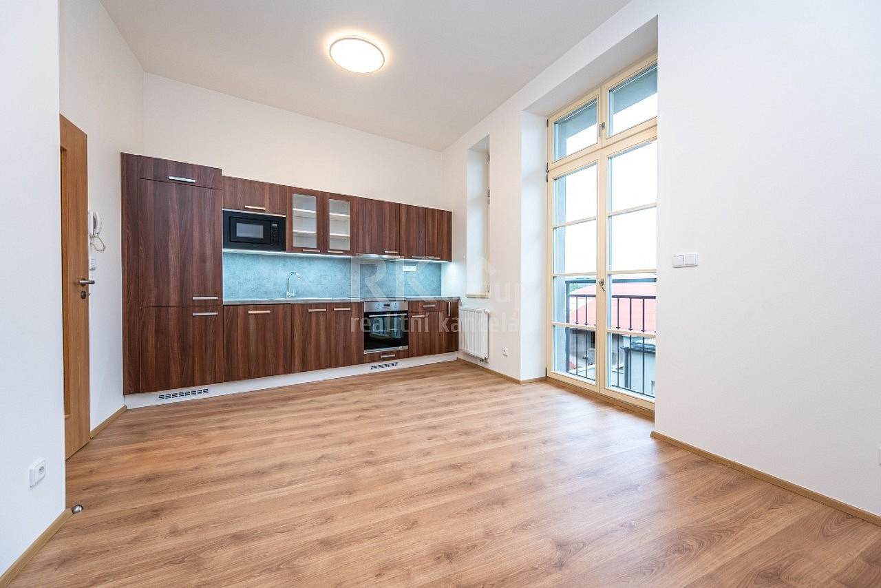 Pronájem bytu 2+kk 44 m²