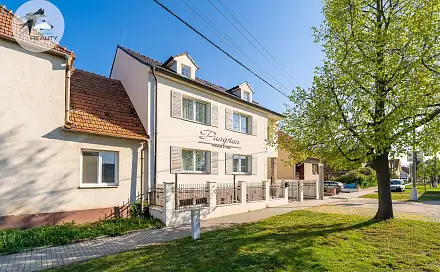 Prodej domu 319 m² s pozemkem 434 m², Břeclavská, Valtice, okres Břeclav