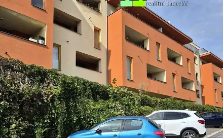 Pronájem bytu 3+kk 87 m², Půlkruhová, Praha 6 - Vokovice
