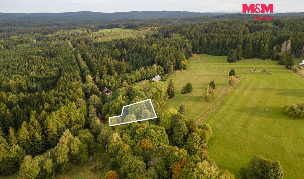 Prodej stavebního pozemku 739 m², Lesná – náhled fotky 18