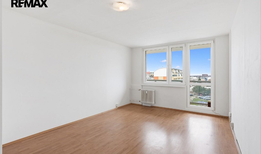 Prodej bytu 3+1 70 m², Praha – náhled fotky 2
