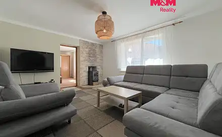 Pronájem bytu 2+1 60 m², Na čtvrtkách, Bystrovany, okres Olomouc