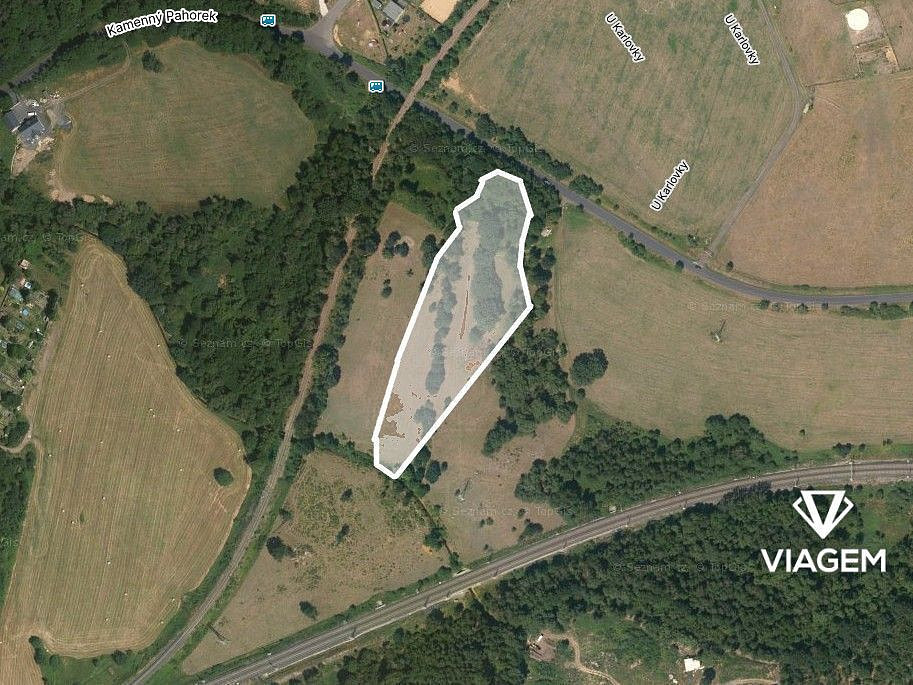 Prodej pole 2 240 m²