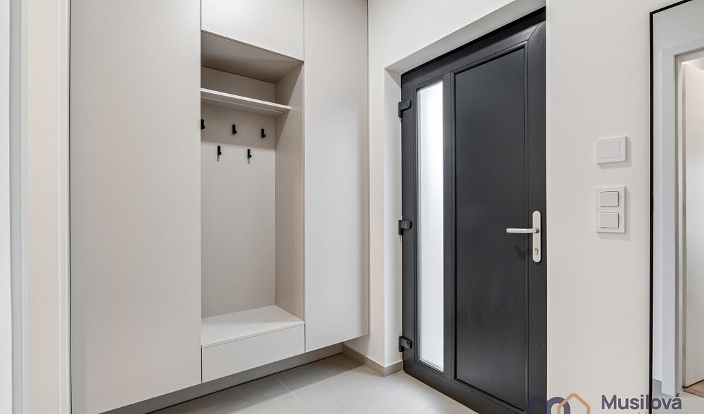Prodej domu 150 m² s pozemkem 636 m², Újezdeček – náhled fotky 24