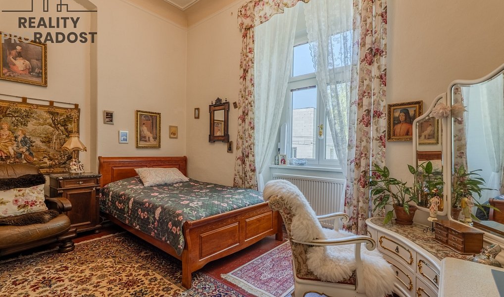 Prodej domu 292 m² s pozemkem 1 719 m², Kučerov – náhled fotky 11