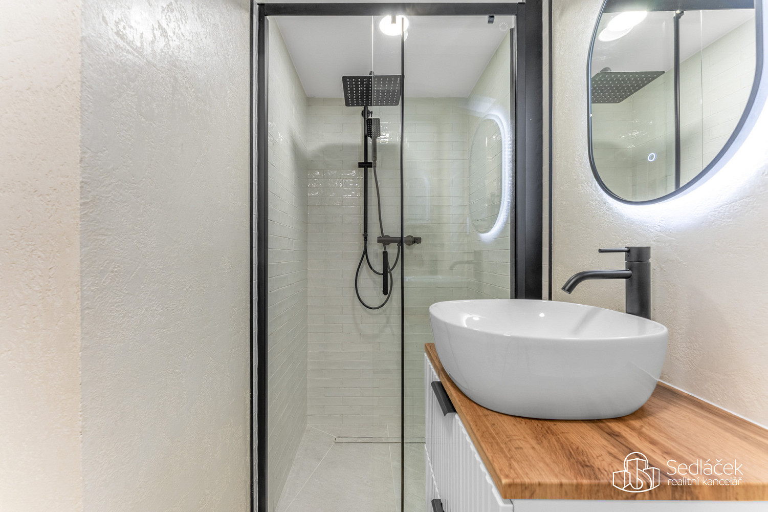 Prodej bytu atypického 40 m² – pohled 4