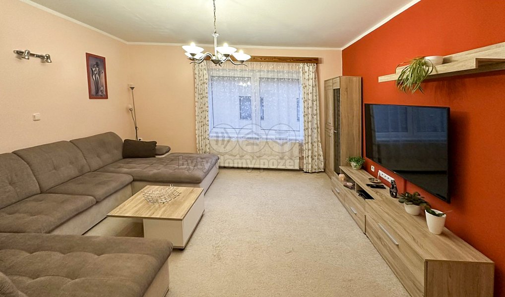 Prodej domu 240 m² s pozemkem 256 m², Dolany nad Vltavou – náhled fotky 16