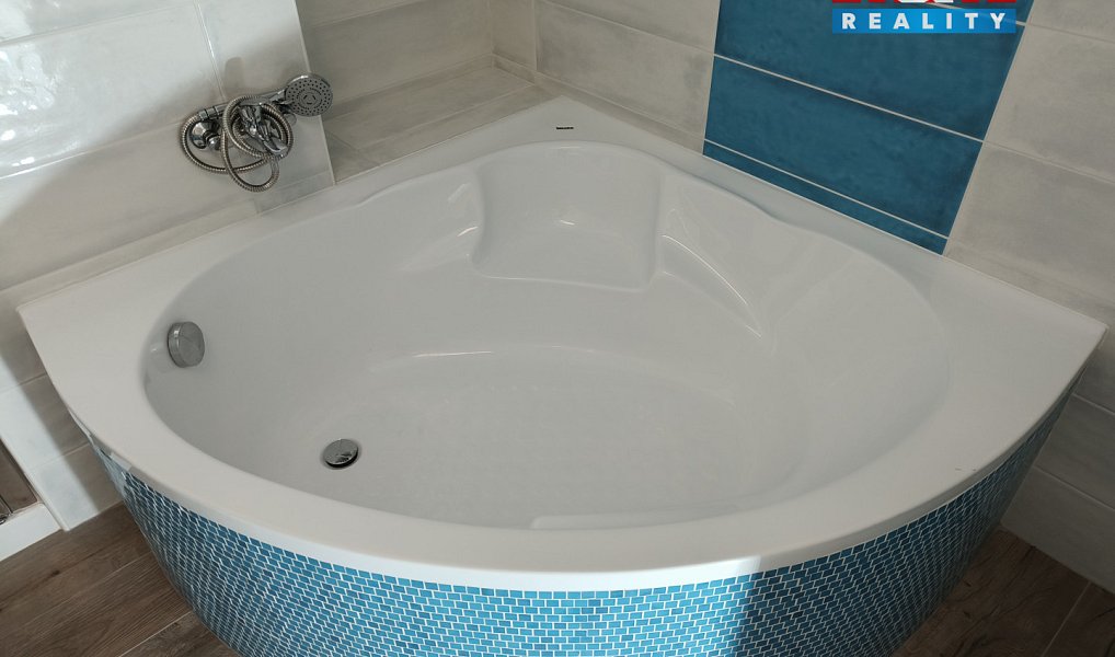 Prodej bytu 3+kk 77 m², Janovice nad Úhlavou – náhled fotky 12