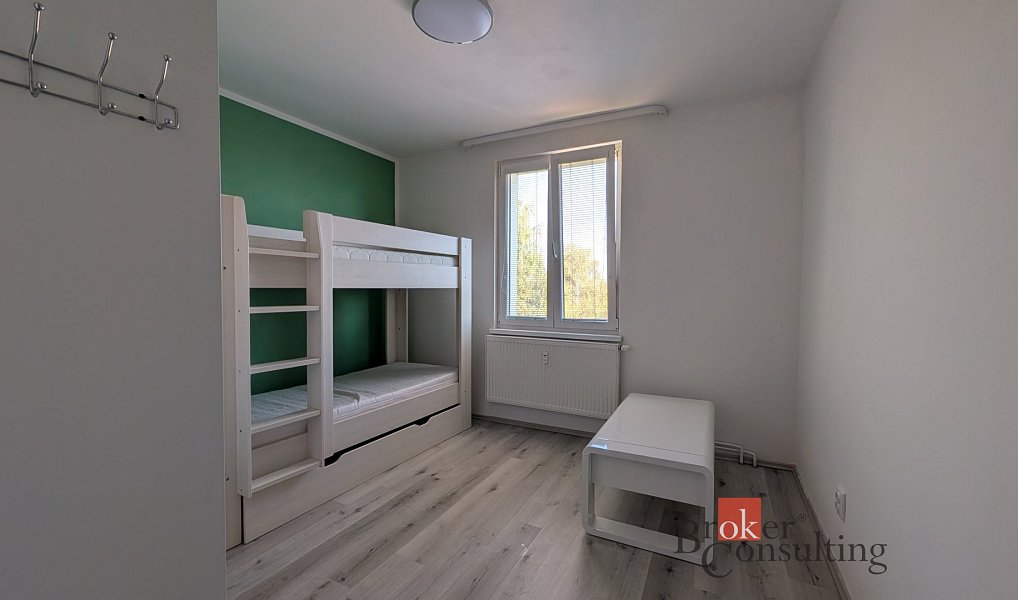 Pronájem bytu 3+1 71 m², Domažlice – náhled fotky 9