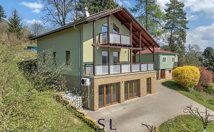 Prodej domu 363 m² s pozemkem 2 239 m², Turnov - Pelešany, okres Semily