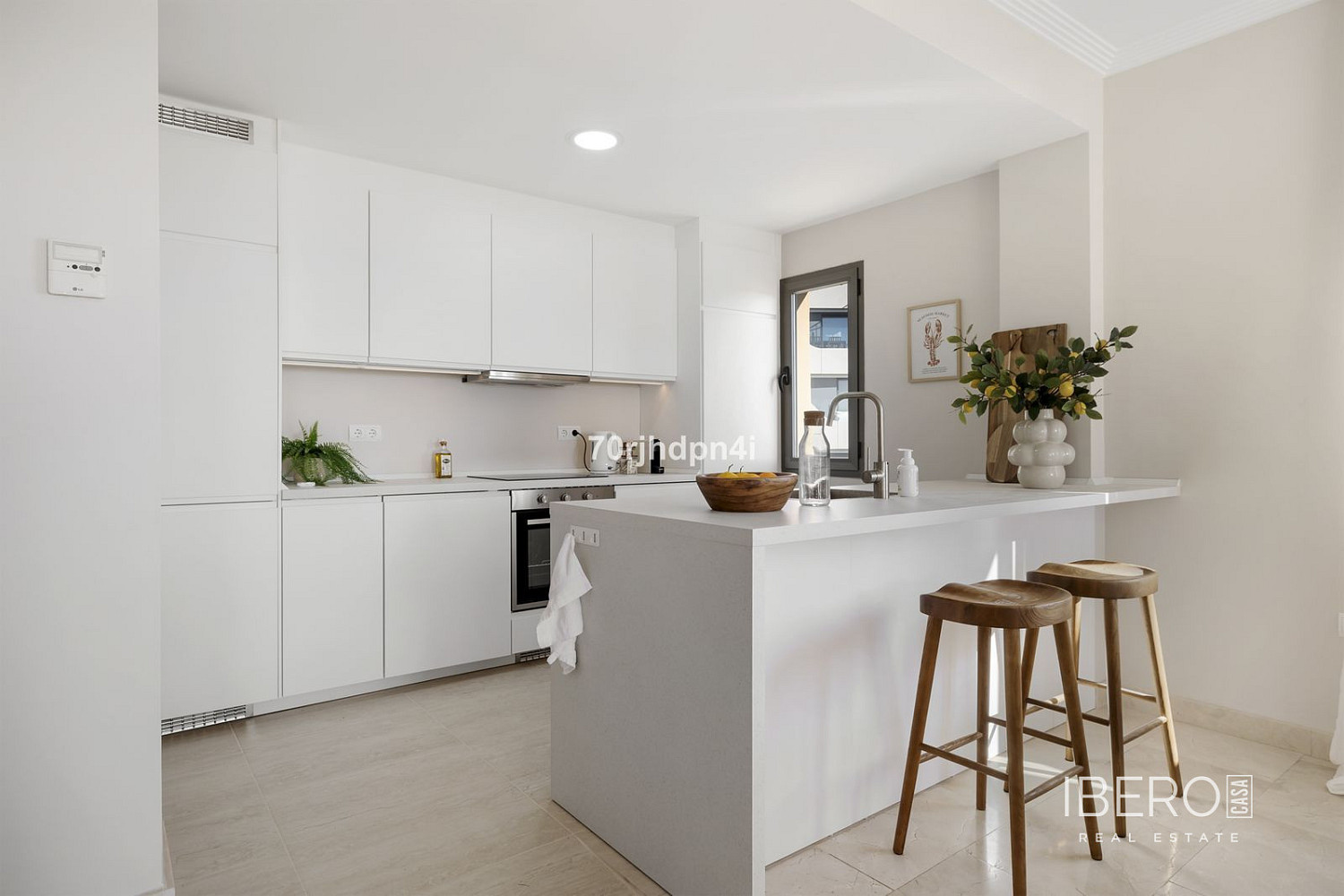 Piso 4+kk – Estepona, Barriada Islas Canarias - Vista 3