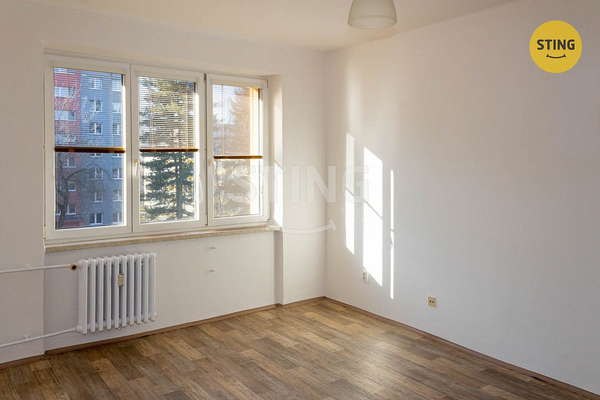 Pronájem bytu 1+1 36 m² – fotografie 2