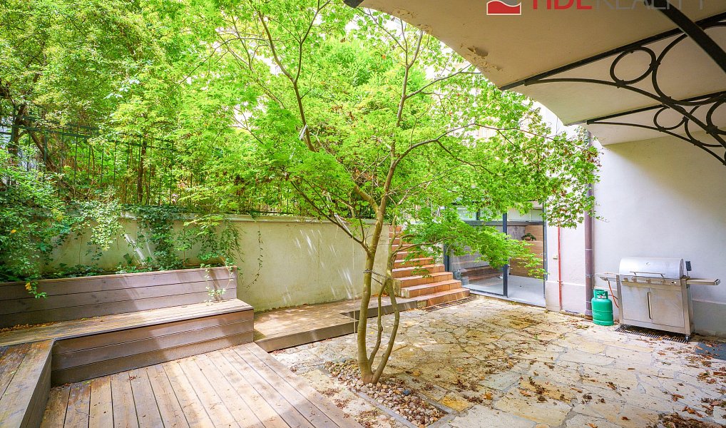 Prodej kanceláře 196 m², Praha – náhled fotky 4