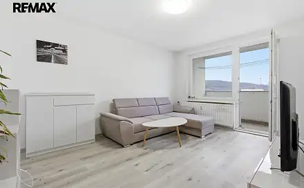 Prodej bytu 3+1 75 m², Švabinského, Sokolov