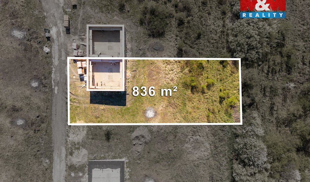 Prodej stavebního pozemku 836 m², Hrušovany – náhled fotky 3