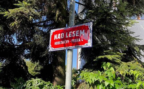 Prodej stavebního pozemku 722 m², Nad lesem, Praha 4 - Hodkovičky