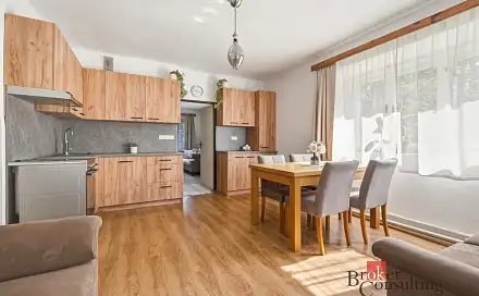 Prodej domu 120 m² s pozemkem 172 m², Horní Bradlo - Dolní Bradlo, okres Chrudim