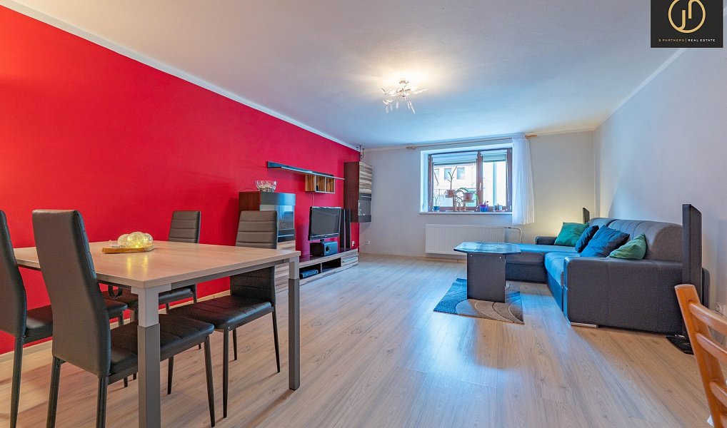 Prodej domu 216 m² s pozemkem 221 m², Hostouň – náhled fotky 6