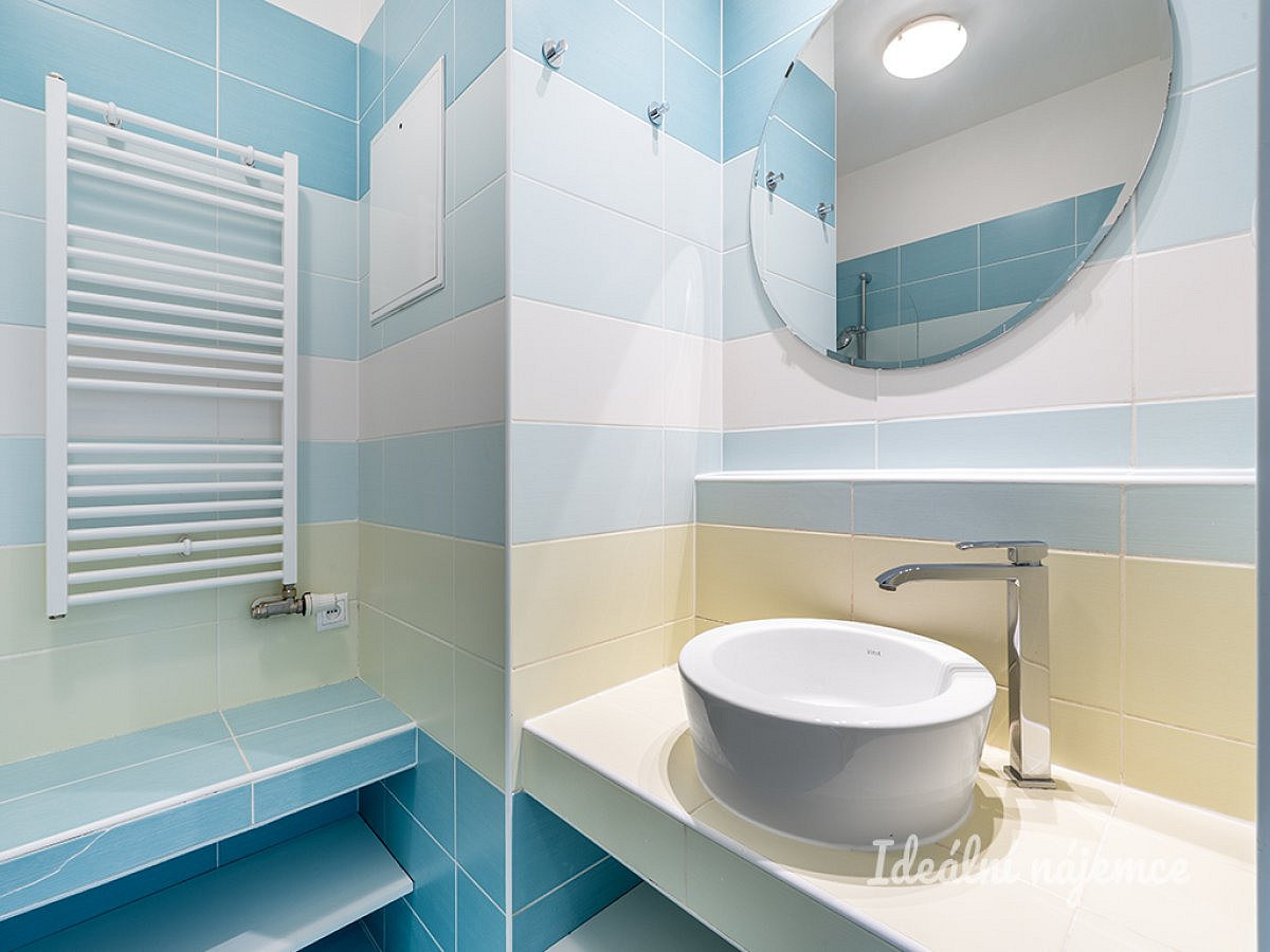 Pronájem bytu 2+kk 52 m² – fotografie 4