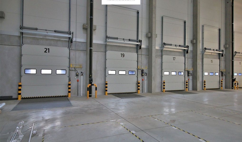 Pronájem výrobních prostor 6 475 m², Vystrkov – náhled fotky 2