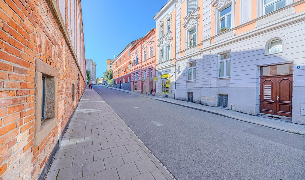 Prodej bytu 4+kk 135 m², Opava – náhled fotky 27