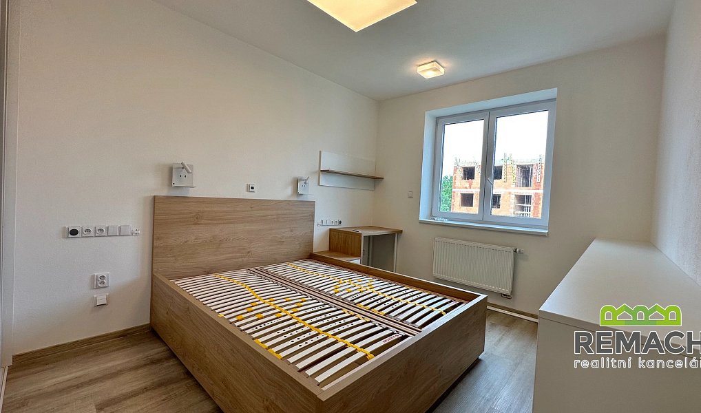 Pronájem bytu 2+kk 57 m², Uherské Hradiště – náhled fotky 5