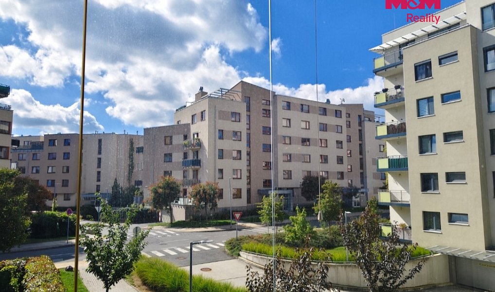 Pronájem bytu 2+kk 57 m², Praha – náhled fotky 10