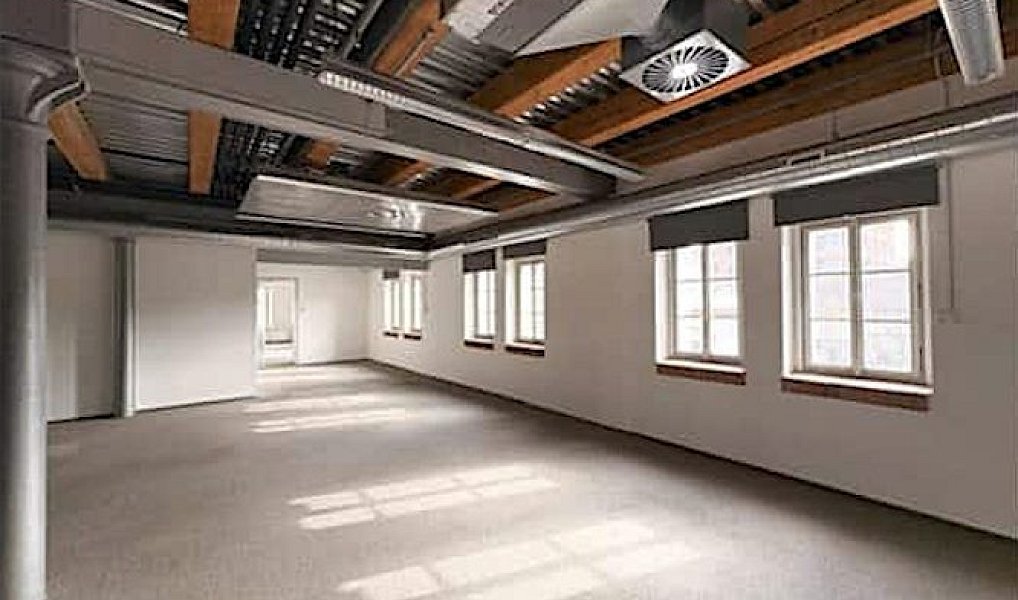 Pronájem kanceláře 635 m², Praha – náhled fotky 5
