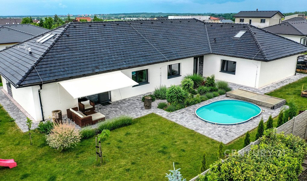 Prodej domu 417 m² s pozemkem 1 139 m², Křenice – náhled fotky 7