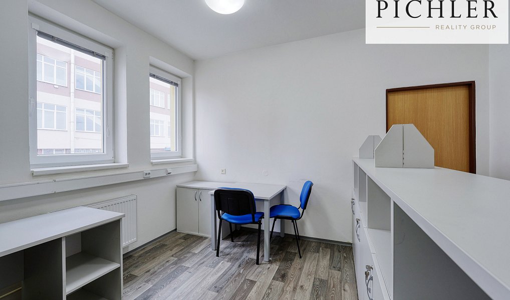 Pronájem kanceláře 255 m², Plzeň – náhled fotky 12