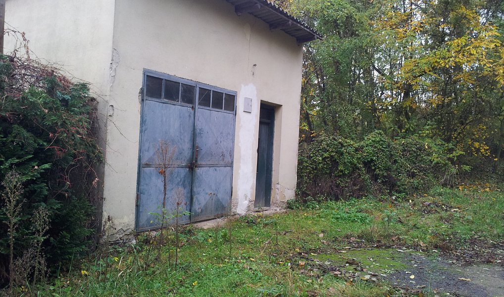 Prodej stavebního pozemku 1 802 m², Diváky – náhled fotky 3