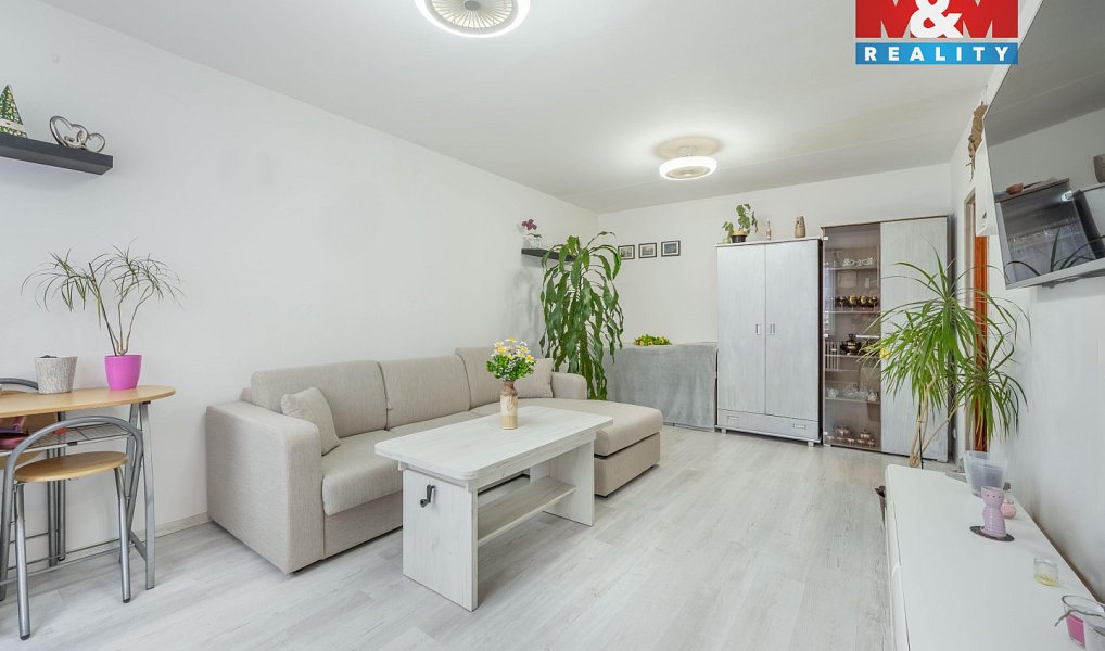 Prodej bytu 1+kk 33 m², Kladno – náhled fotky 8