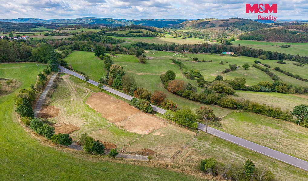 Prodej stavebního pozemku 1 041 m², Milešov – náhled fotky 16