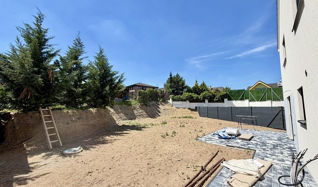 Prodej domu 149 m² s pozemkem 458 m², Hřebeč – náhled fotky 33