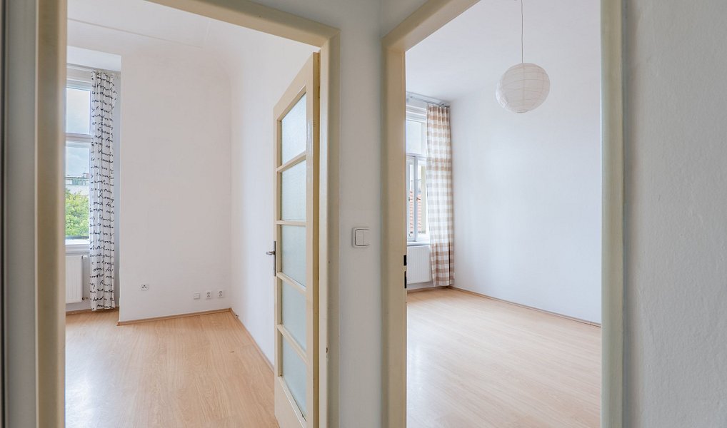 Pronájem bytu 2+kk 57 m², Praha – náhled fotky 17