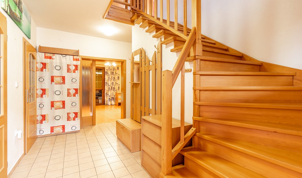 Prodej domu 219 m², Mnichovo Hradiště – náhled fotky 11