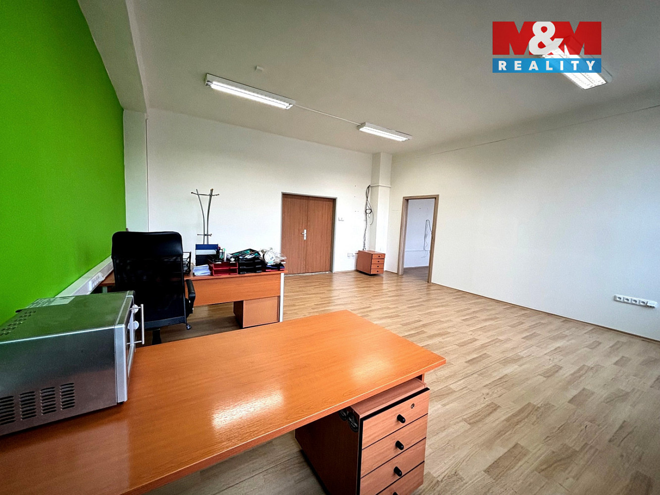 Pronájem kanceláře 55 m² — photo 3