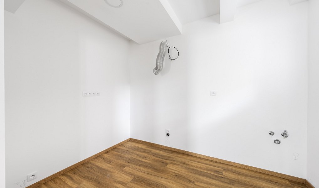 Prodej kanceláře 89 m², Karlovy Vary – náhled fotky 11