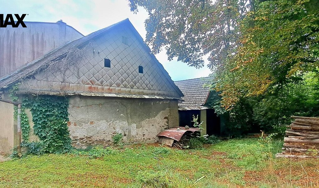 Prodej domu 200 m² s pozemkem 895 m², Rovečné – náhled fotky 32