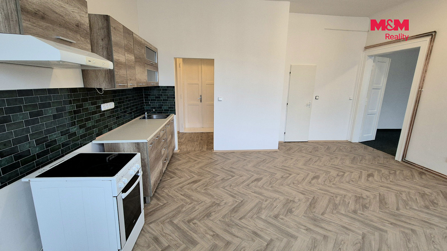 Pronájem bytu 2+kk 66 m² – fotografie 3