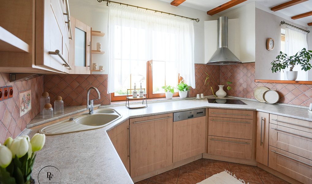 Prodej domu 134 m² s pozemkem 1 249 m², Bezděz – náhled fotky 3