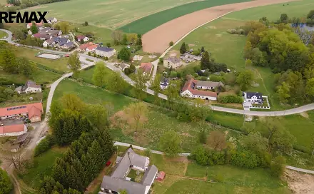 Prodej stavebního pozemku 32 591 m², Jindřichův Hradec