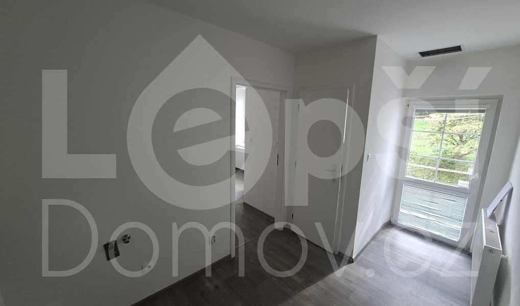 Prodej bytu 2+kk 52 m², Jeseník – náhled fotky 3