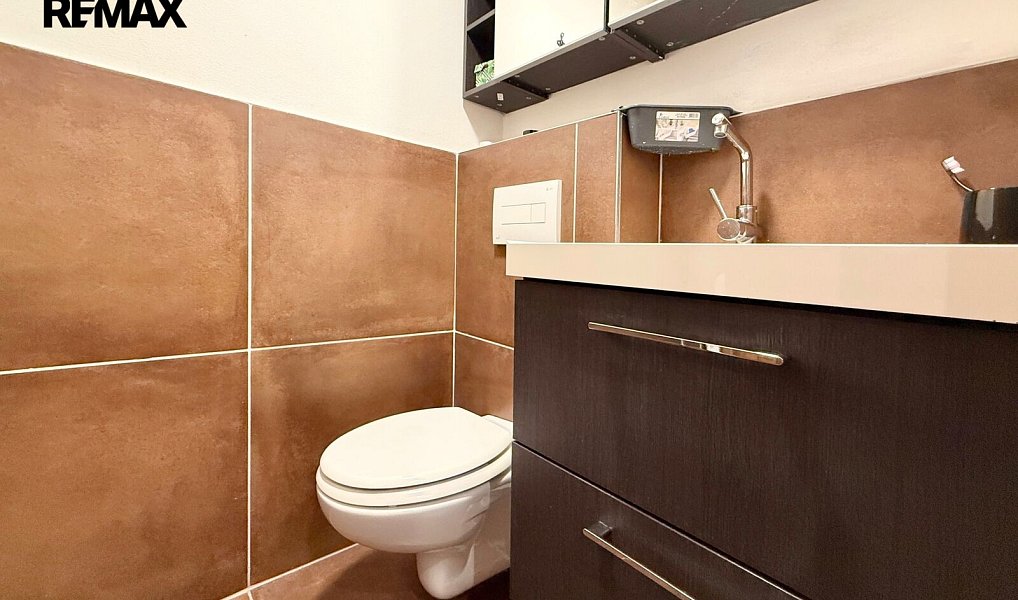 Prodej bytu 2+1 72 m², Praha – náhled fotky 10