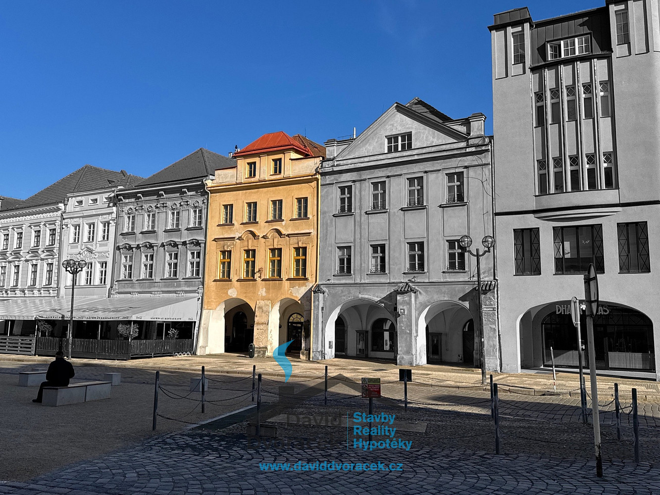 Prodej nájemního domu, činžáku 665 m²